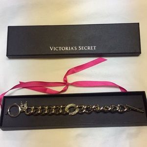 Victoria’s Secret Chain bracelet